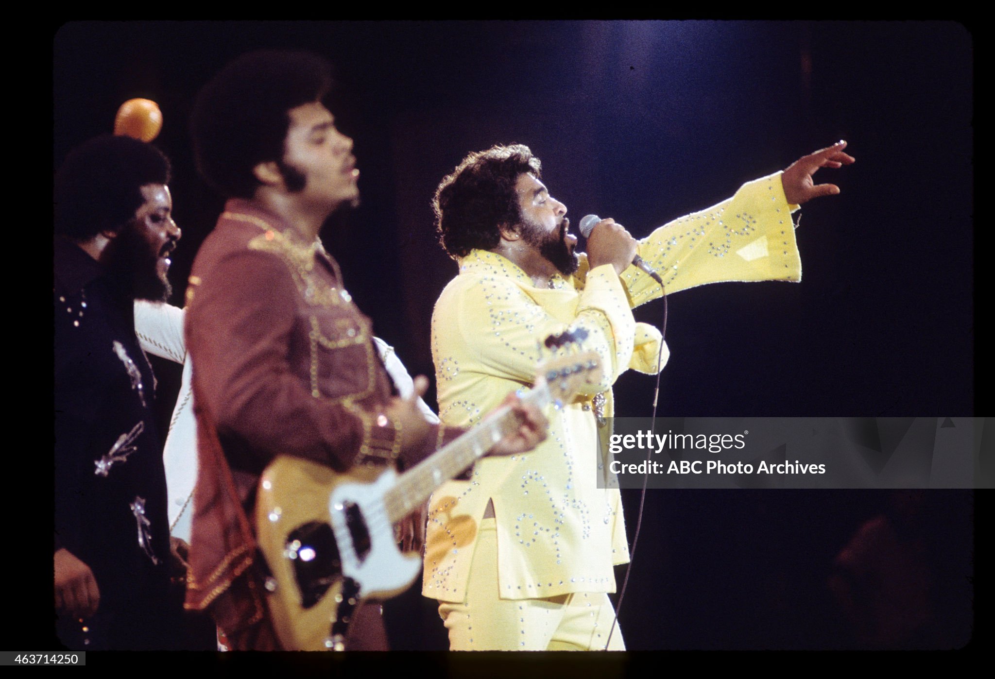 the-isley-brothers.jpg