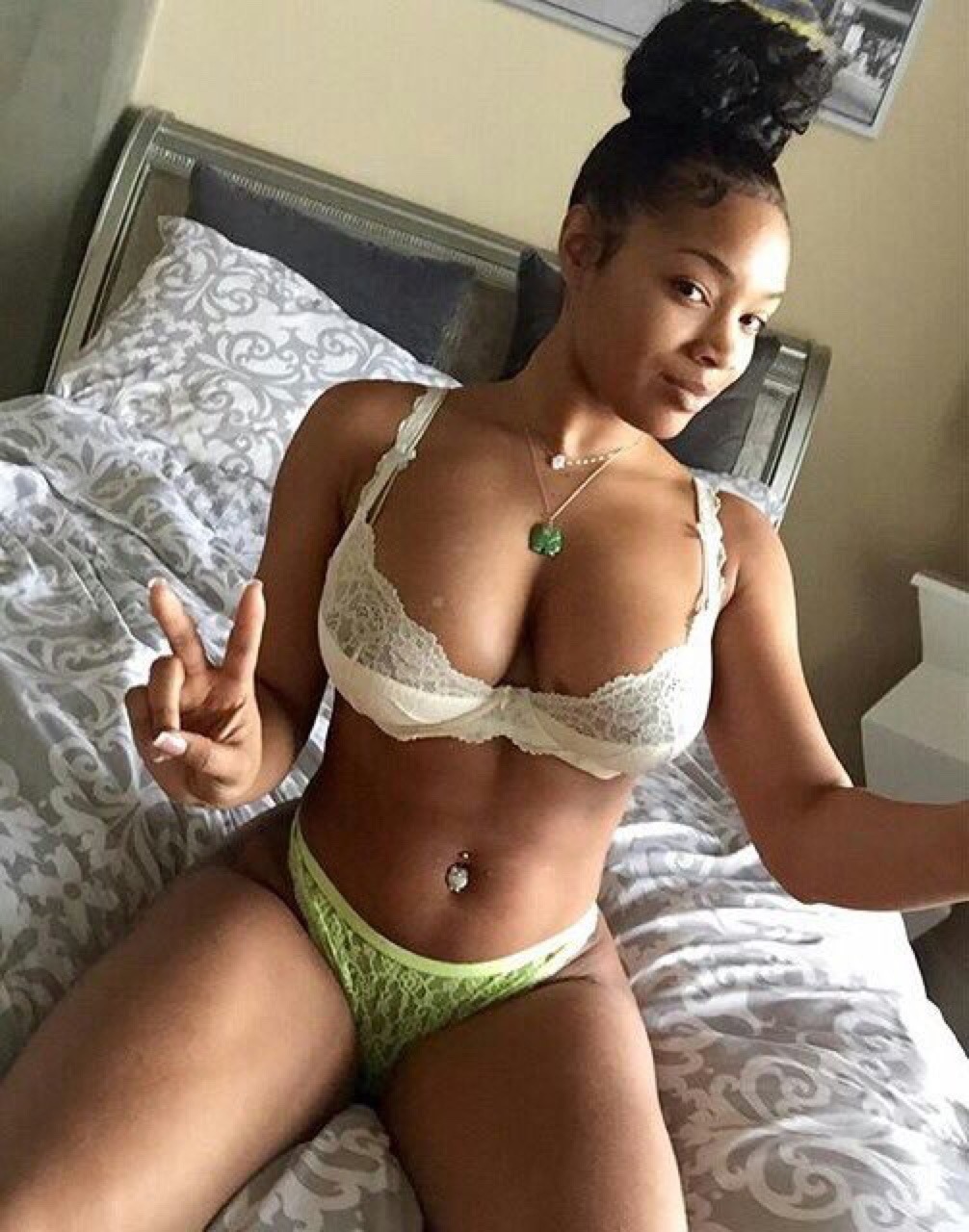 tumblr_o41sulsejj1s87ff6o1_1280.jpg