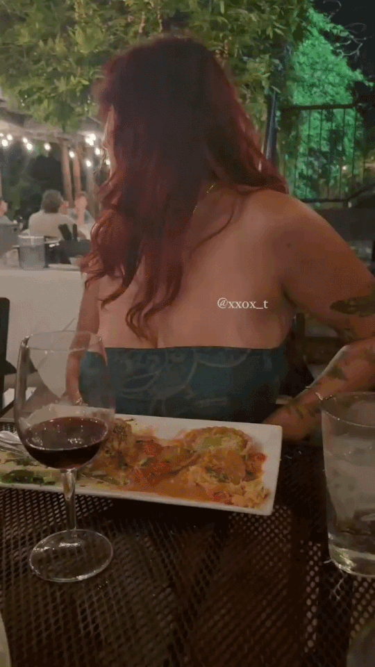 n7QgFNj.gif