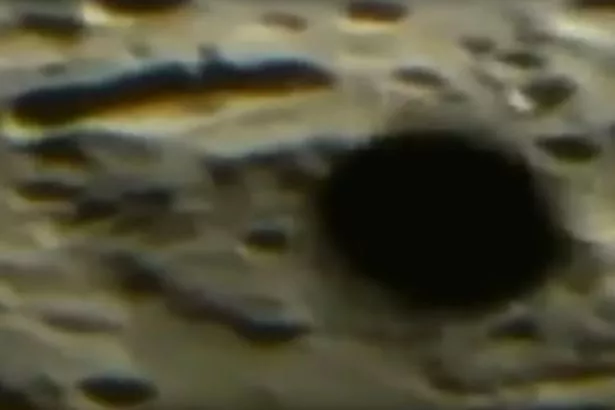 moon2.jpg