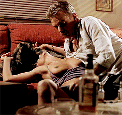 tumblr_mnfthsL1fc1retvm1o4_250.gif