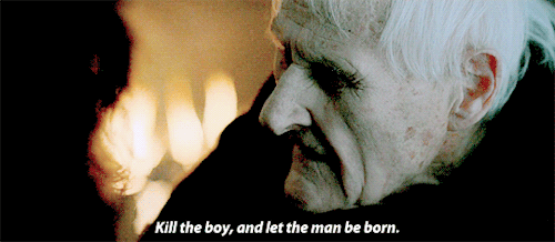 Maester-Aemon.gif
