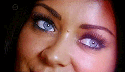 tumblr_mog6poVAfs1qz85zio3_250.gif