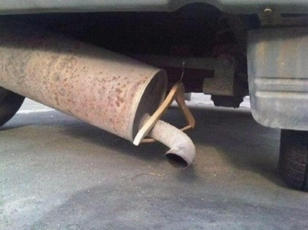 car-exhaust-hanger.jpg
