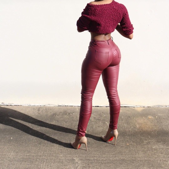 tumblr_o76qeo86WP1u3b6w0o1_540.jpg