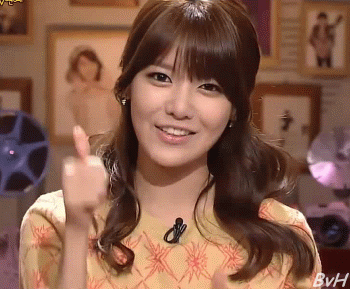 sooyoung_wink_thumbs_up_zps3fdd7359.giforiginal.gif