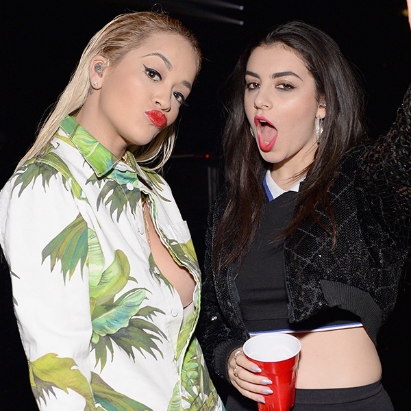 charli-xcx-rita-ora-600600.jpg
