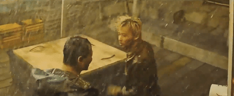 tumblr_p7ue33bdwV1v6w3juo1_500.gif