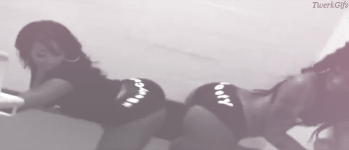 tumblr_mv0kc3GTUb1rkllmuo1_500.gif