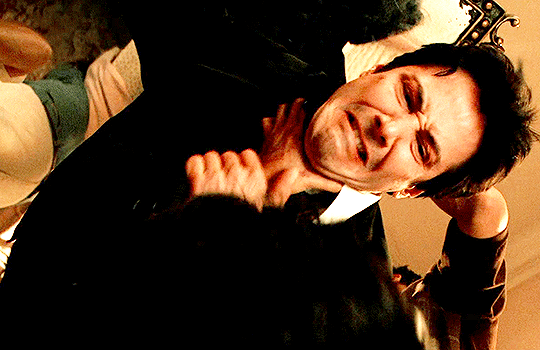 tumblr_psstvycAbt1qzmp11o3_540.gif