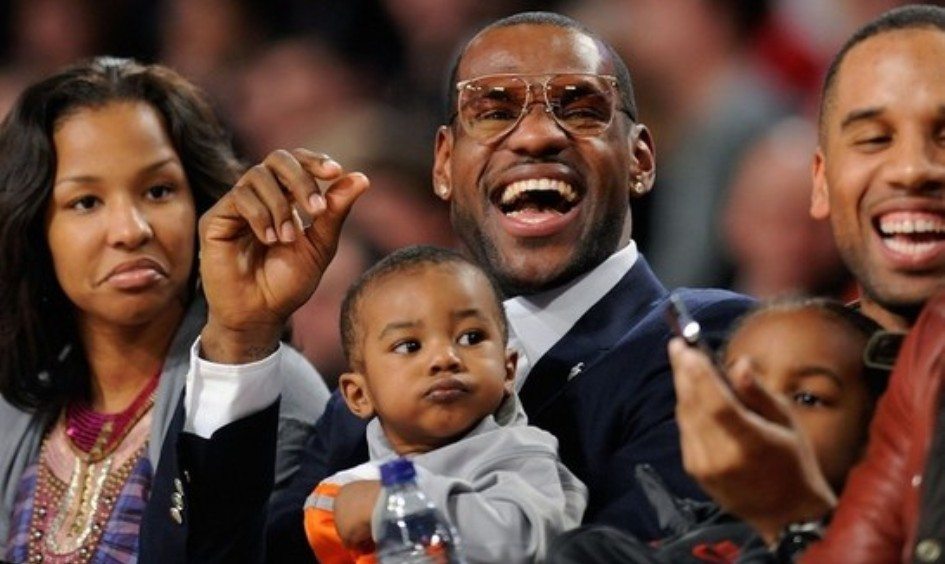 Lebron-James-family.jpg