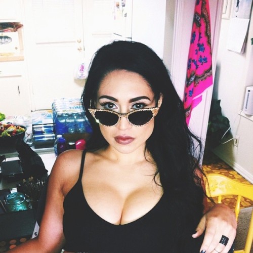 tumblr_mz615xsZQF1slrov0o1_500.jpg