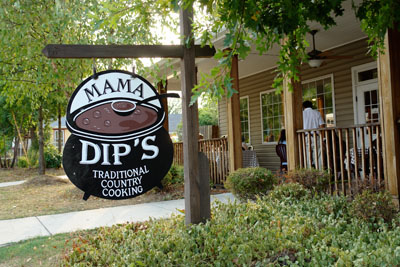 0017-mama-dips-kitchen.jpg