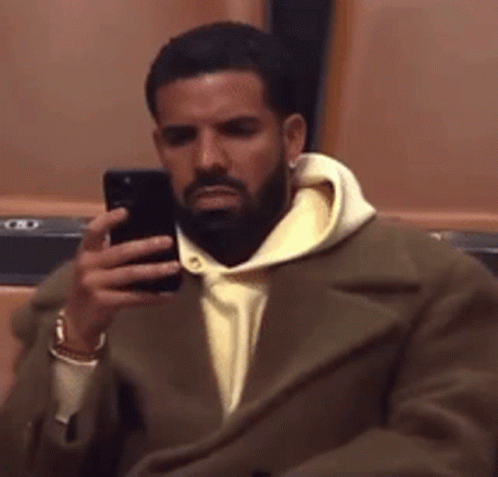 drake-hereformsminaj.gif