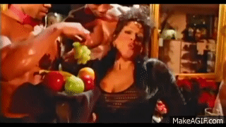 E5Y2cM.gif