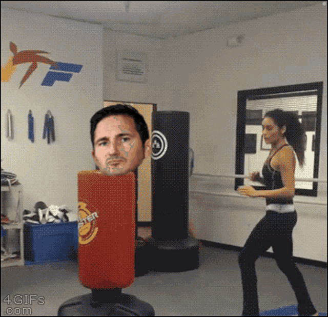 tenor.gif