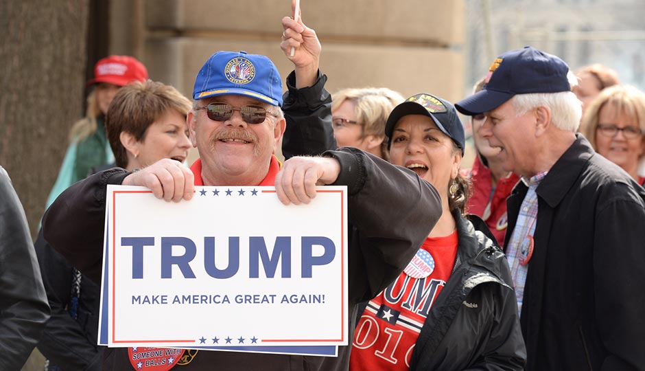 trump-supporters-istock-940x540.jpg