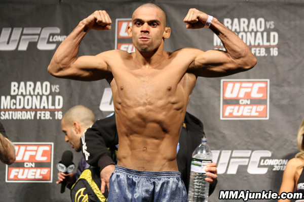 renan-barao.JPG