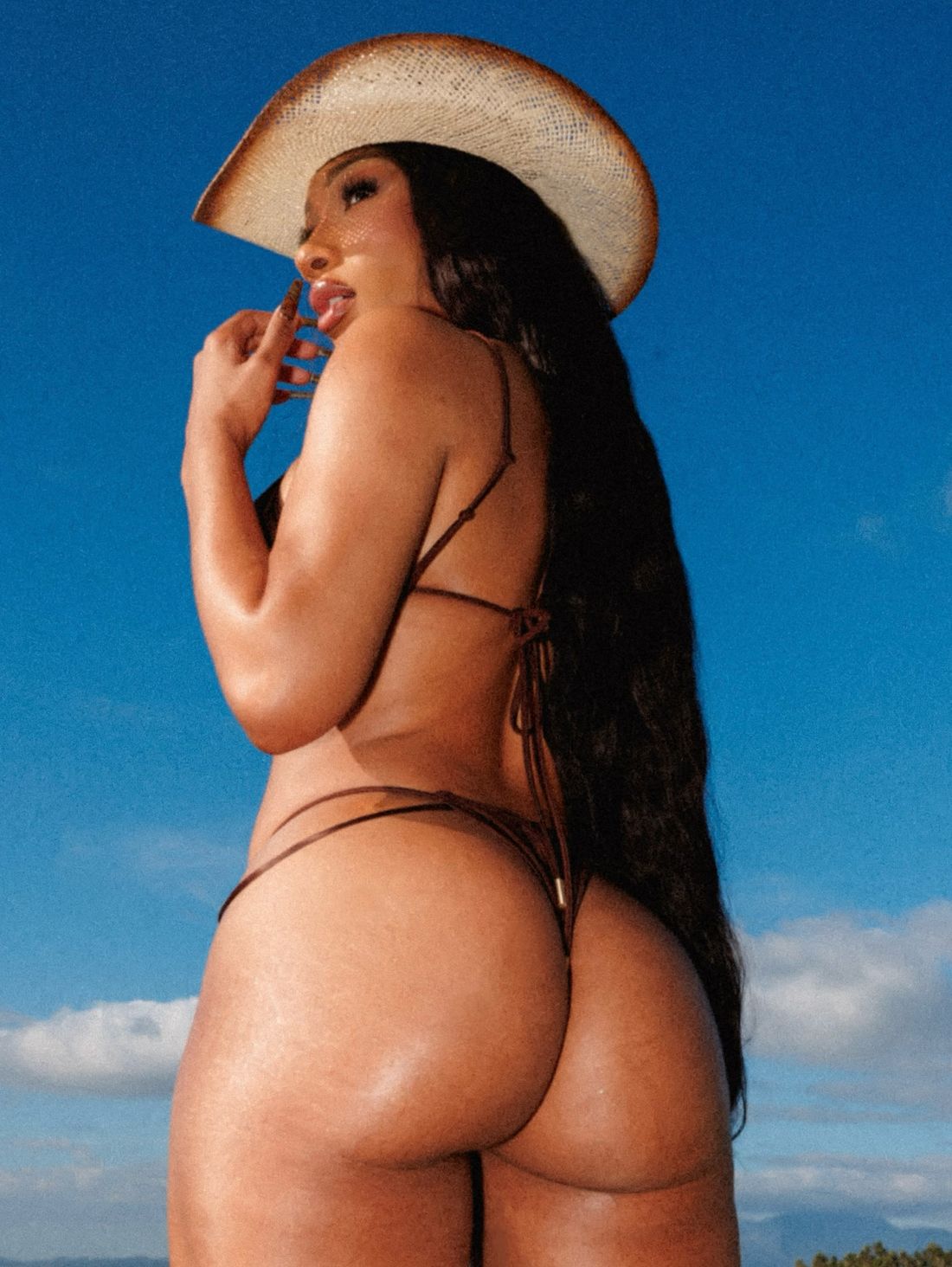 MeganTheeStallionBikiniCowboyHat3.jpg