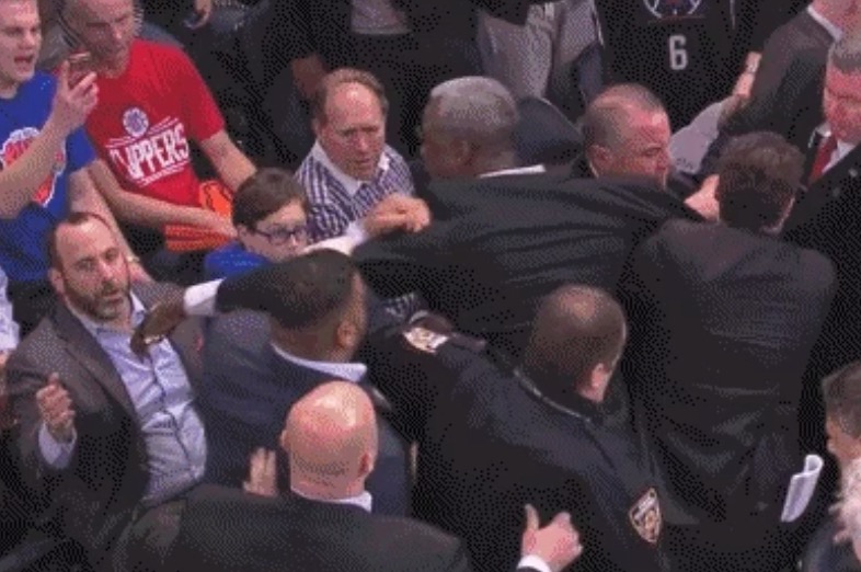 Charles-Oakley.jpg