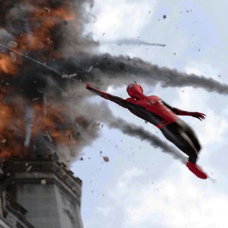 20-spiderman-far-from-home.w330.h330.jpg