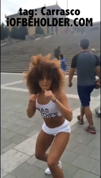 tumblr_n9onaufA351qlsc55o1_250.gif