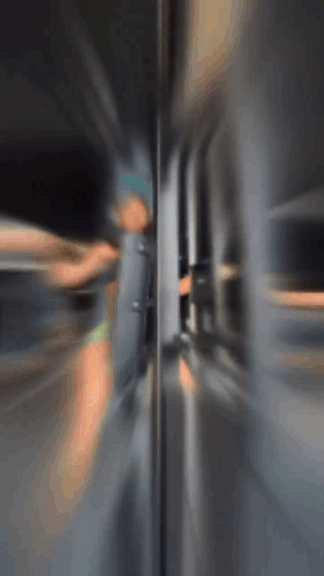 Kxcx6rJ.gif