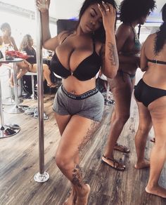 ee5bd405bc588d5e8785820d0c76a29c--eye-candy-body.jpg