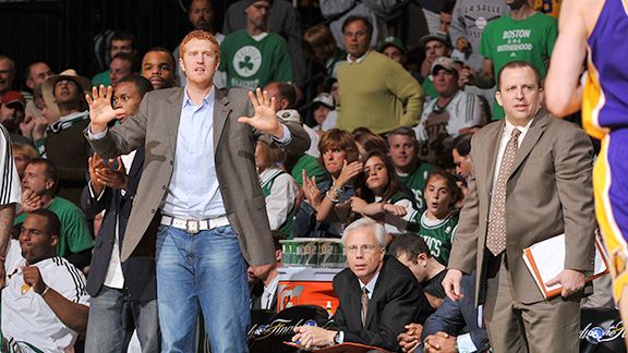bos_g_scalabrine-thibodeau01_576.jpg