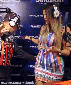 tumblr_mnnz6phtqn1r5rd7qo1_250.gif