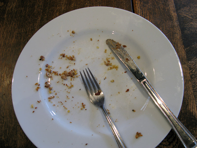 flying-apron-empty-plate.jpg