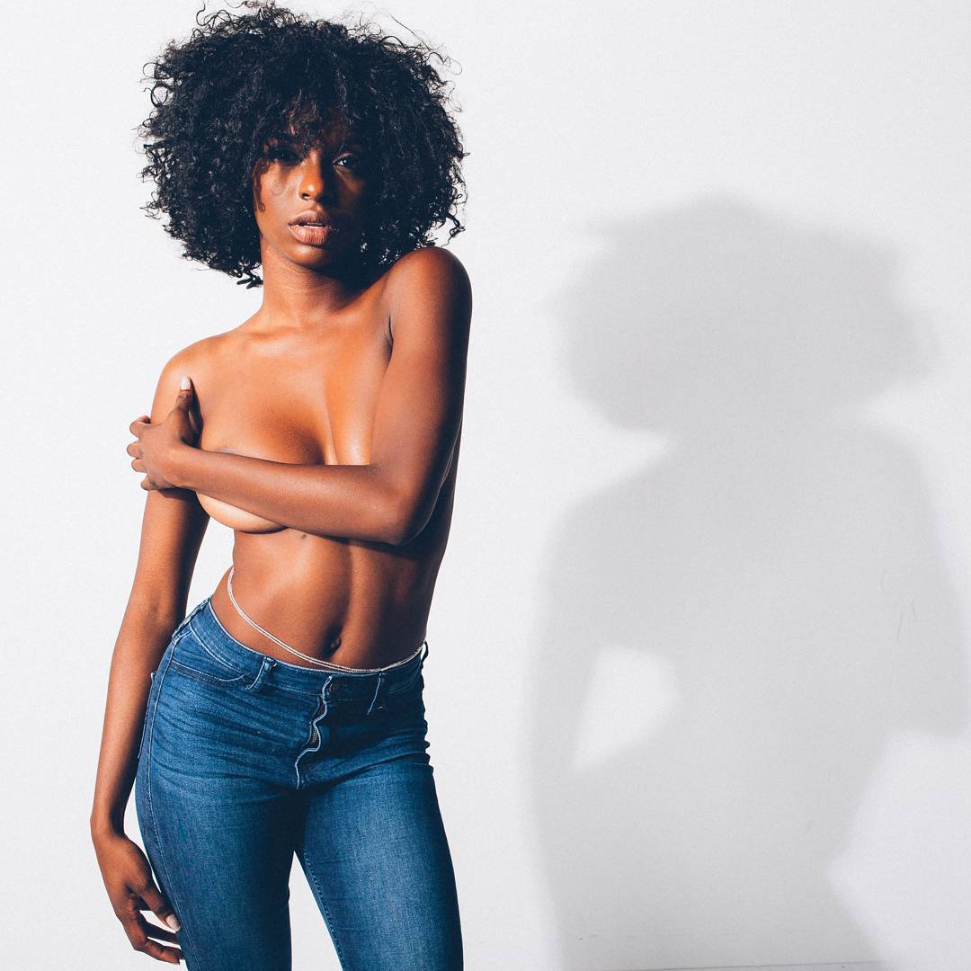 AubriEbony4.jpg