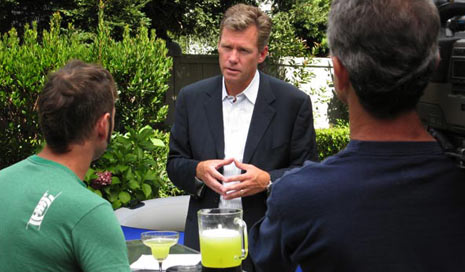 chris_hansen_catch_predator.jpg