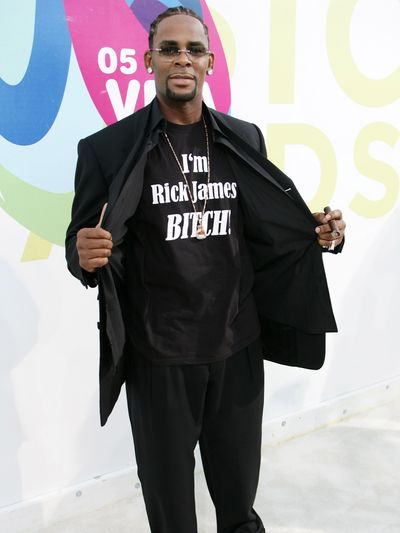 r-kelly-rick-james-shirt.jpg