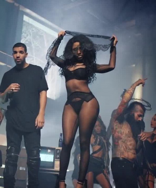 23FF506100000578-0-image-m-62_1418383132307.jpg