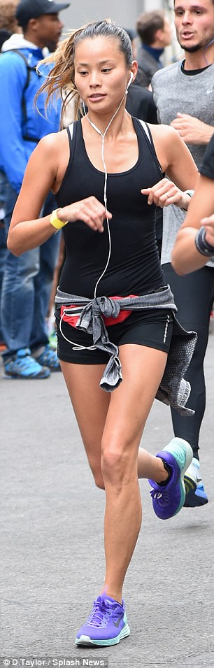 1412529038301_wps_8_Jamie_Chung_runs_the_Nike.jpg