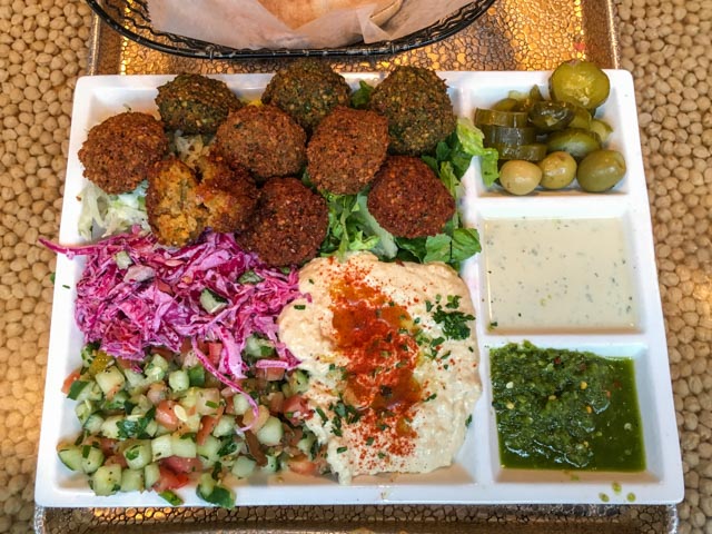 bestfalafelnish-2.jpg