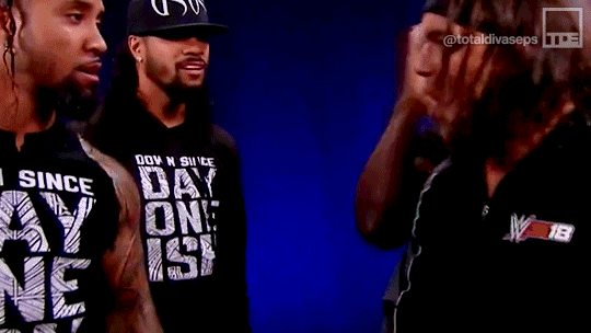 tumblr_oyprvcpMpG1u1ljrzo1_540.gif