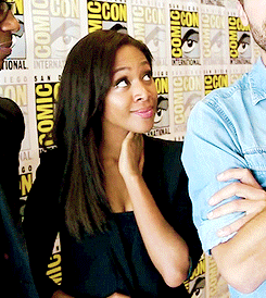 sleepy-hollow-behari-1.gif