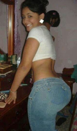 7849c6a74cbfb1433fe78fc844954b52--big-bootie-sweet-jeans.jpg