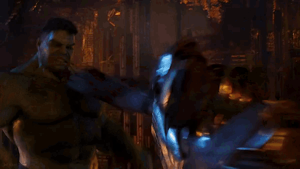 thanos-thanos-vs-hulk.gif