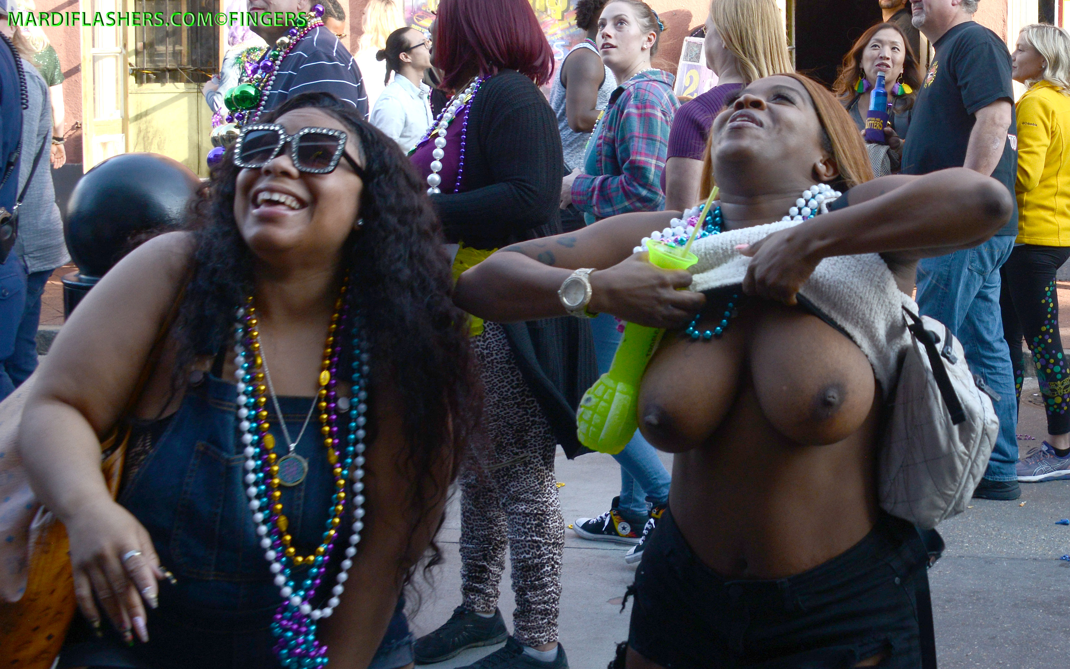 Mardi-Flashers-com-201228.jpg
