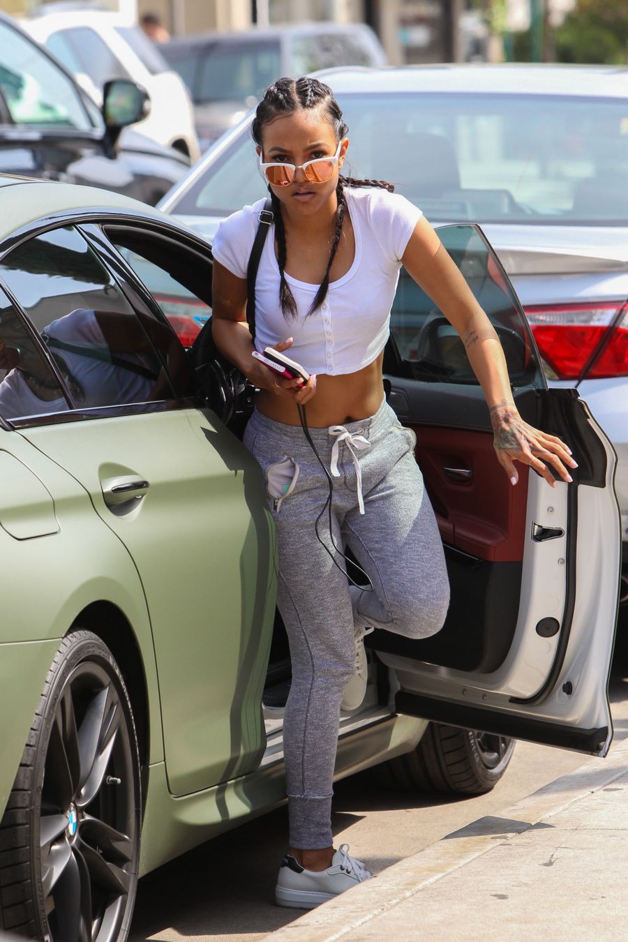 KarruecheTranMidRiffBrownBag1.jpg
