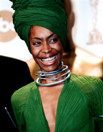 erykahbadu_yeyo.jpg