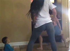 tumblr_mnni19lUpe1sse45to1_250.gif