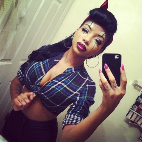 tumblr_mcs3wmRpa01qic6vjo1_500.jpg