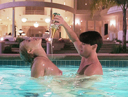 tumblr_ndso0jd2Eh1tjx8u5o6_r1_250.gif