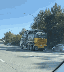garbage-truck.gif