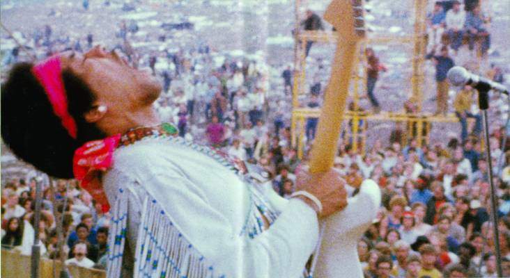 jimi-@-woodstock-03.jpg