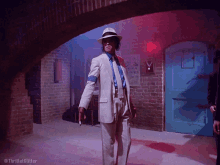 michael-jackson-smooth-criminal.gif